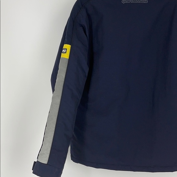 Quicksilver 100% Nylon zipper front Jacket - Picture 10 of 12